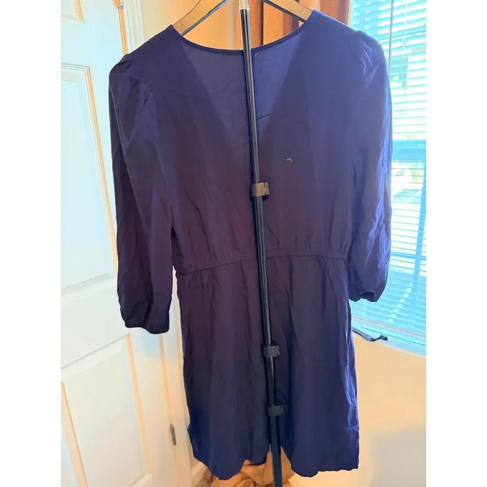 3 for $9 Gap super soft navy blue dress light v neck S